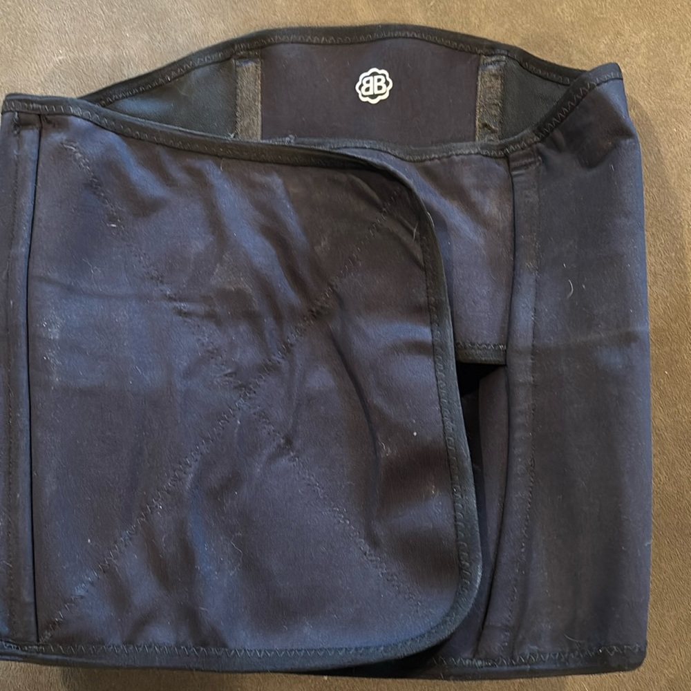 Belly bandit size small